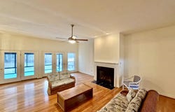 147 Sir Guy Dr, WEEMS, VA 22576