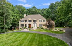 4608 Old Grand River Trail NE, Ada, MI 49301