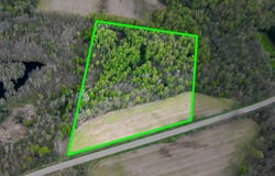 3 Bunkerhill Road, Jackson, MI 49201
