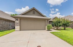 1113 Vintage Avenue, Gainesville, TX 76240