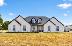 731 County Road 4764, Boyd, TX 76023