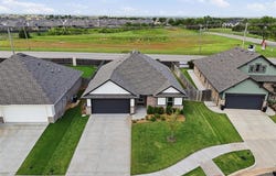 9005 NW 121st Terrace, Yukon, OK 73099