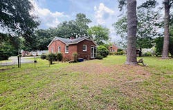 517 Singleton Ave, Kingstree, SC 29556