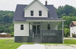 1707 Penn Ave, Jeannette, PA 15644