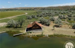 587 Ten Bear Lane, Hardin, MT 59034