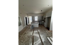 802 S Creek St, Fredericksburg, TX 78624