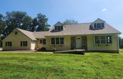 44 OAK RIDGE DRIVE, QUARRYVILLE, PA 17566