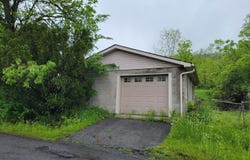 575 Thomastown Road, Tyrone, PA 16686