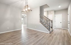 594 Williamsburg Dr, Mt Washington, KY 40047