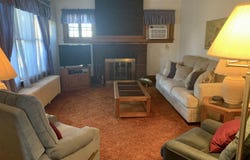 605 N Maple Street, Creston, IA 50801