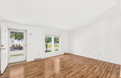 3 Lantern Ln, White Twp., NJ 07823-2913