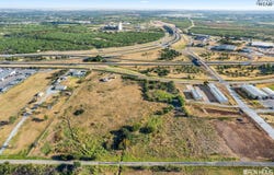 2515 E CENTRAL FREEWAY, Wichita Falls, TX 76302