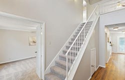 1019 W Lovers Lane W, Arlington, TX 76013