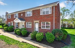 9028 Cardinal Terrace, Brentwood, MO 63144