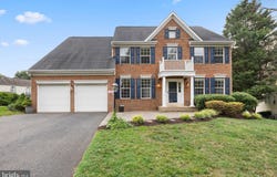 5871 PAINE RUN PL, MANASSAS, VA 20112