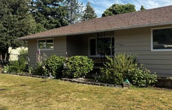 47858 W 1ST ST, Oakridge, OR 97463