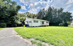 123 S PEMBERTON ROAD, PEMBERTON, NJ 08068