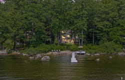 7 Papoose Island Road, Raymond, ME 04071