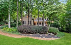 2722 Brookhaven Lane, Buford, GA 30518