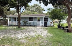 3240 70TH AVENUE N, ST PETERSBURG, FL 33702