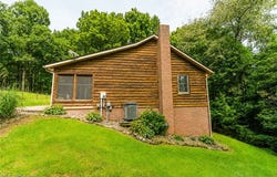 4754 Yackey Drive NW, Strasburg, OH 44680