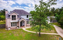 171 Pin Oak Crossing, Elgin, TX 78621