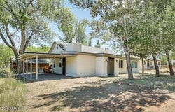 2723 TOWELL Street, Overgaard, AZ 85933