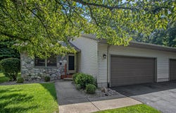 6841 Birdsong Avenue, Kalamazoo, MI 49009