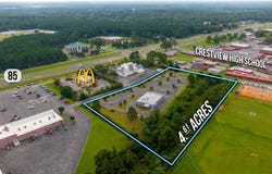 1296 N Ferdon Boulevard, Crestview, FL 32536