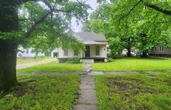 423 S Minnesota Avenue, Columbus, KS 66725