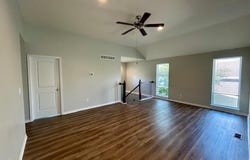 10909 Highview Road, Peculiar, MO 64078