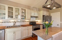 51A Phillips Pl, Northampton, MA 01060