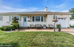 122 Besante Boulevard, Brick, NJ 08724