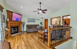 1401 NW Birdseye Court, Blue Springs, MO 64015