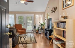 506 Creekview Drive, Hinesville, GA 31313