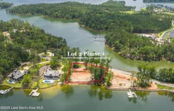 369 Luanne's Way, Alexander City, AL 35010