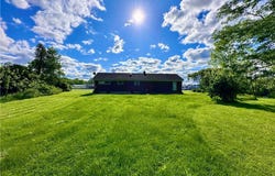 3406 New Castle, West Middlesex Boro, PA 16159