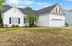 380 Avendale Drive, Rocky Point, NC 28457