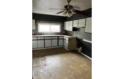 515 Lowry Ave, Jeannette, PA 15644