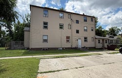 1306 3rd Avenue S, Fargo, ND 58103