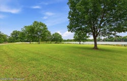 Sanctuary Circle lot: 1, Canton, MS 39046
