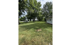3422 Bluebush, Monroe, MI 48162