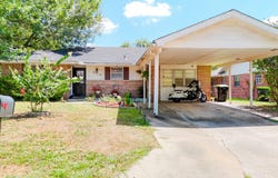 919 Charles Drive, Ada, OK 74820
