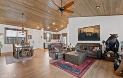 2131 N Bison Pass Court, Show Low, AZ 85901
