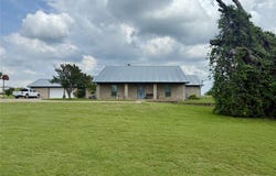 302 Poplar Street, Hico, TX 76457