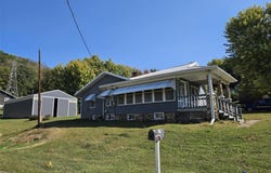 174 Clinton Street, Hamburg, IL 62045