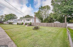 27 K Drive, PENNSVILLE, NJ 08070