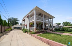 1215 S 5th Ave, Sioux Falls, SD 57105