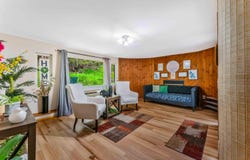 133 W Hemlock Drive, Greentown, PA 18426