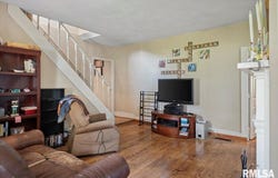 14455 E DUTCH HENRY Road, Lewistown, IL 61542